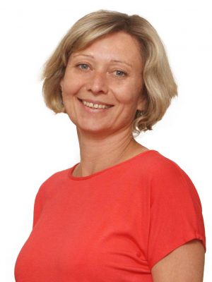 Gabriela Vaníčková, Vodja tajništva in računovostva